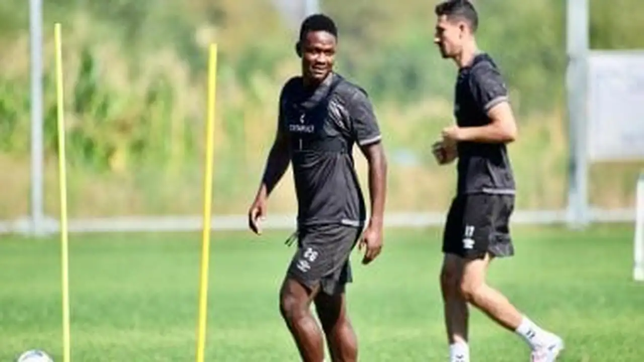 تألق مستمر.. عروض عربية وأفريقية تطارد أليو آدم بعد تميزه مع زاخو العراقي